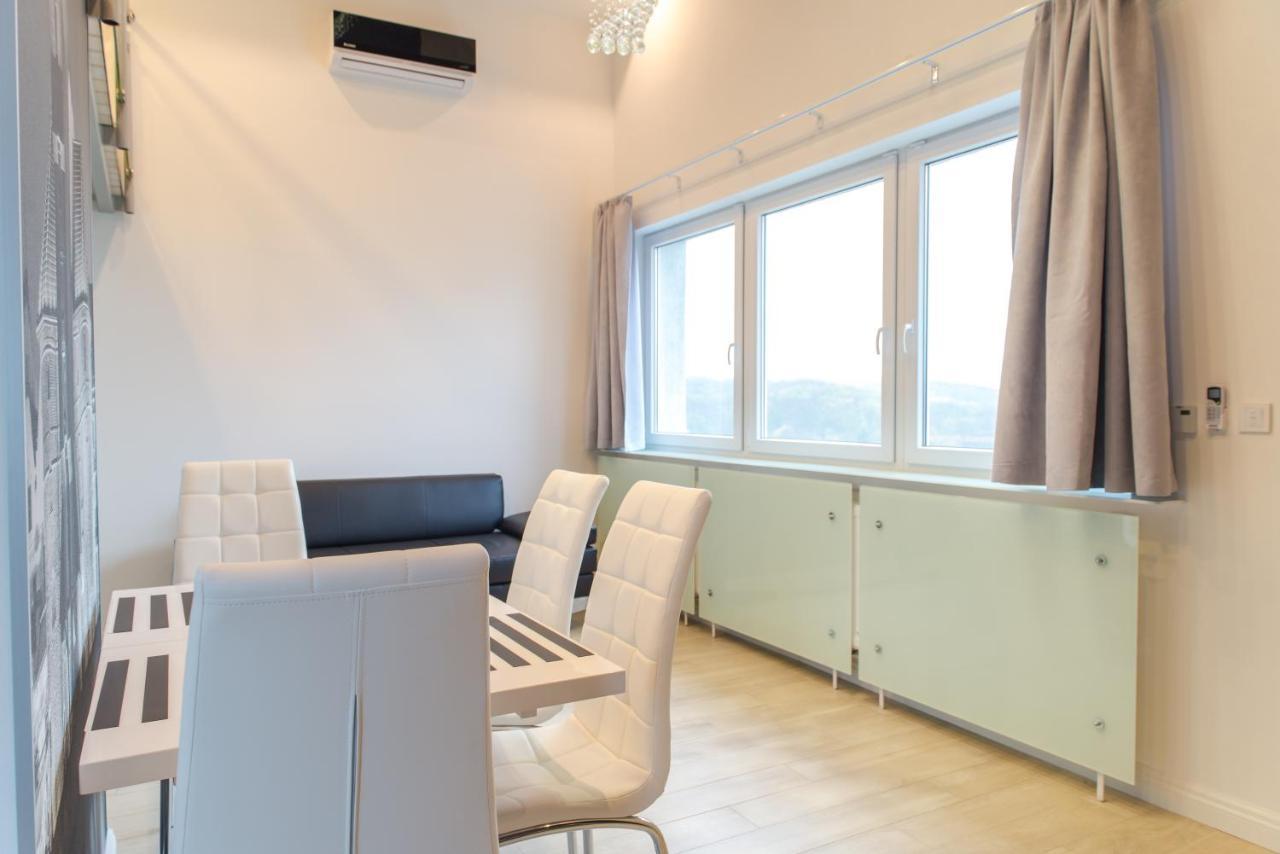 Aparthotel Panorama- The View Of By Elite